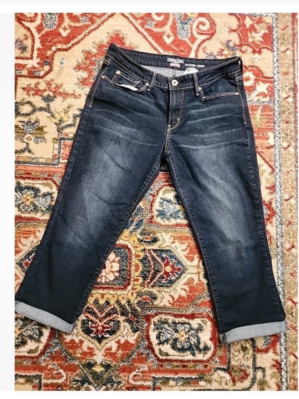 Levi Jeans Denizen
From Levis  Modern Crop 
30-10 Dark Denim